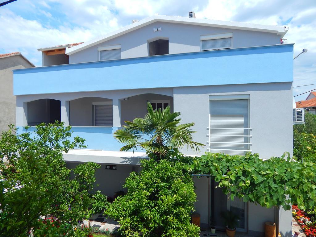 Apartments & Rooms Marinka Zara Esterno foto